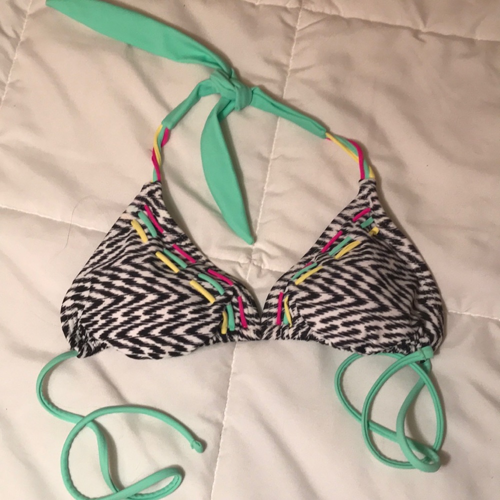 Bikini top